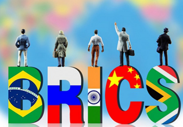 influencia-de-la-cumbre-de-los-brics-en-el-proceso-de-reconfiguracion-del-orden-internacional