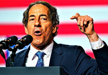 Estados Unidos debe destruir a Rusia a toda costa