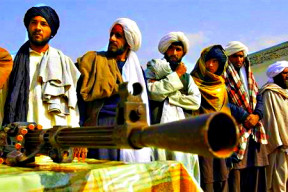 los-talibanes-se-preparan-para-la-guerra-con-iran