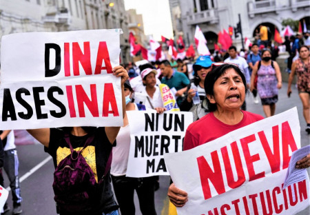 Los peruanos exigen la renuncia de la «asesina» Boluarte y prontas elecciones