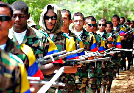 Miles de mercenarios colombianos se dirigen a Ucrania
