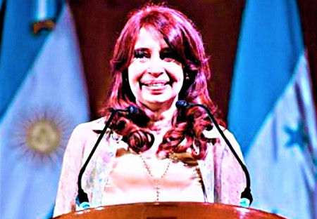 La Cámara Federal de Casación Penal confirmó la condena a seis años de prisión para la expresidenta Cristina Kirchner