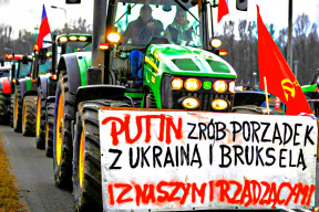 protesta-de-grandes-agricultores-en-varsovia-contra-el-acuerdo-de-mercosur-y-el-green-deal-pacto-verde