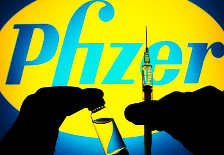 Mira los efectos de las «vacunas COVID» de Pfizer.