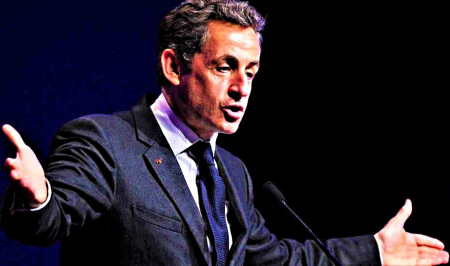 Nicolas Sarkozy: La devolución de Crimea a Ucrania es una ilusión