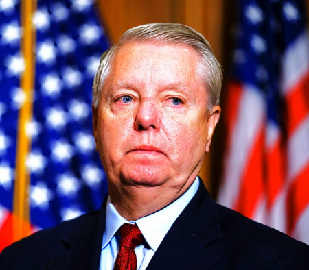 El senador estadounidense Lindsey Graham explica por qué Occidente necesita a Ucrania: