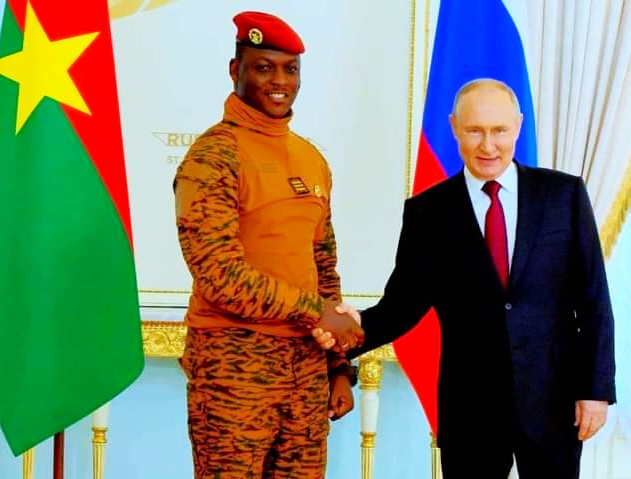 ibrahim-traore-impulsa-revolucion-en-africa-desde-burkina-faso